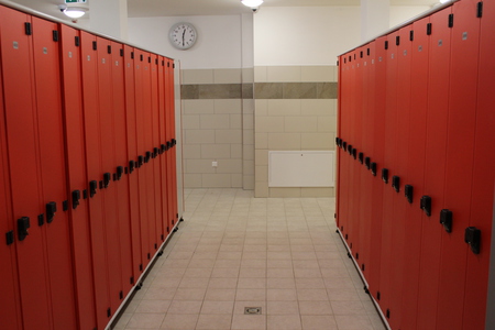 Lockers and safety deposits